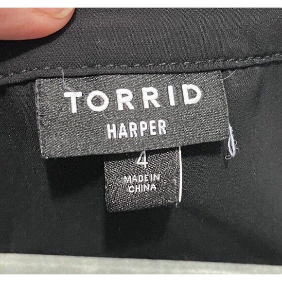 Torrid Black Harper Studio Crepe de Chine Flutter Short Sleeve Plus Size 4X 26 - Picture 7 of 9